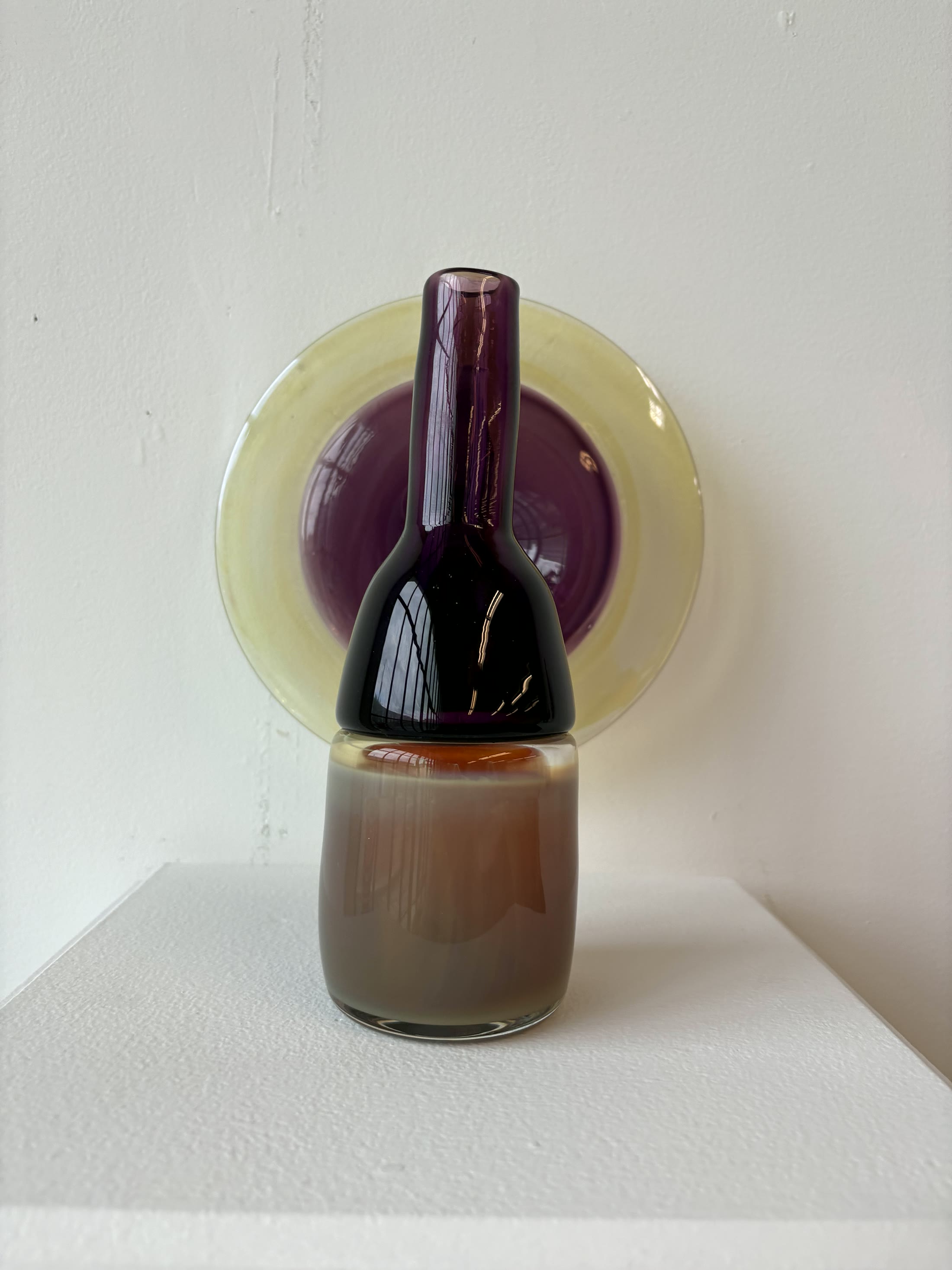Sculptural glass vessel for collectible gallery display